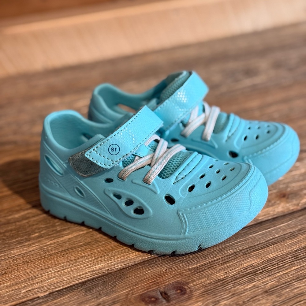 Stride rite oceano water shoes